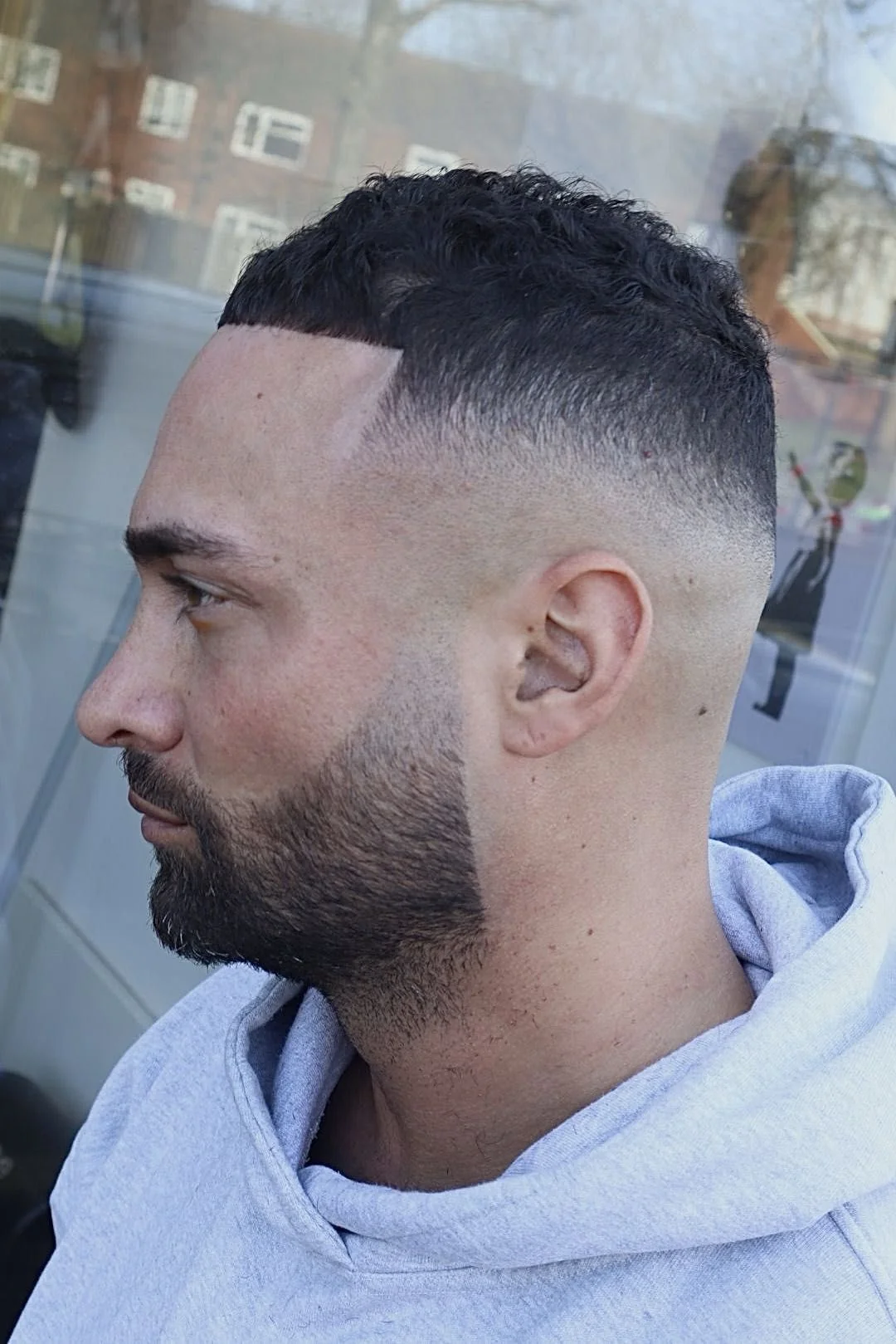 Carved taper